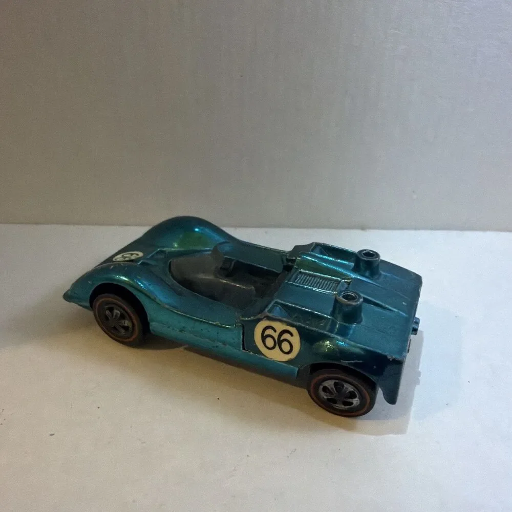 Vtg Hot Wheels REDLINE 1968 Green McLaren M6A Mattel USA With Button